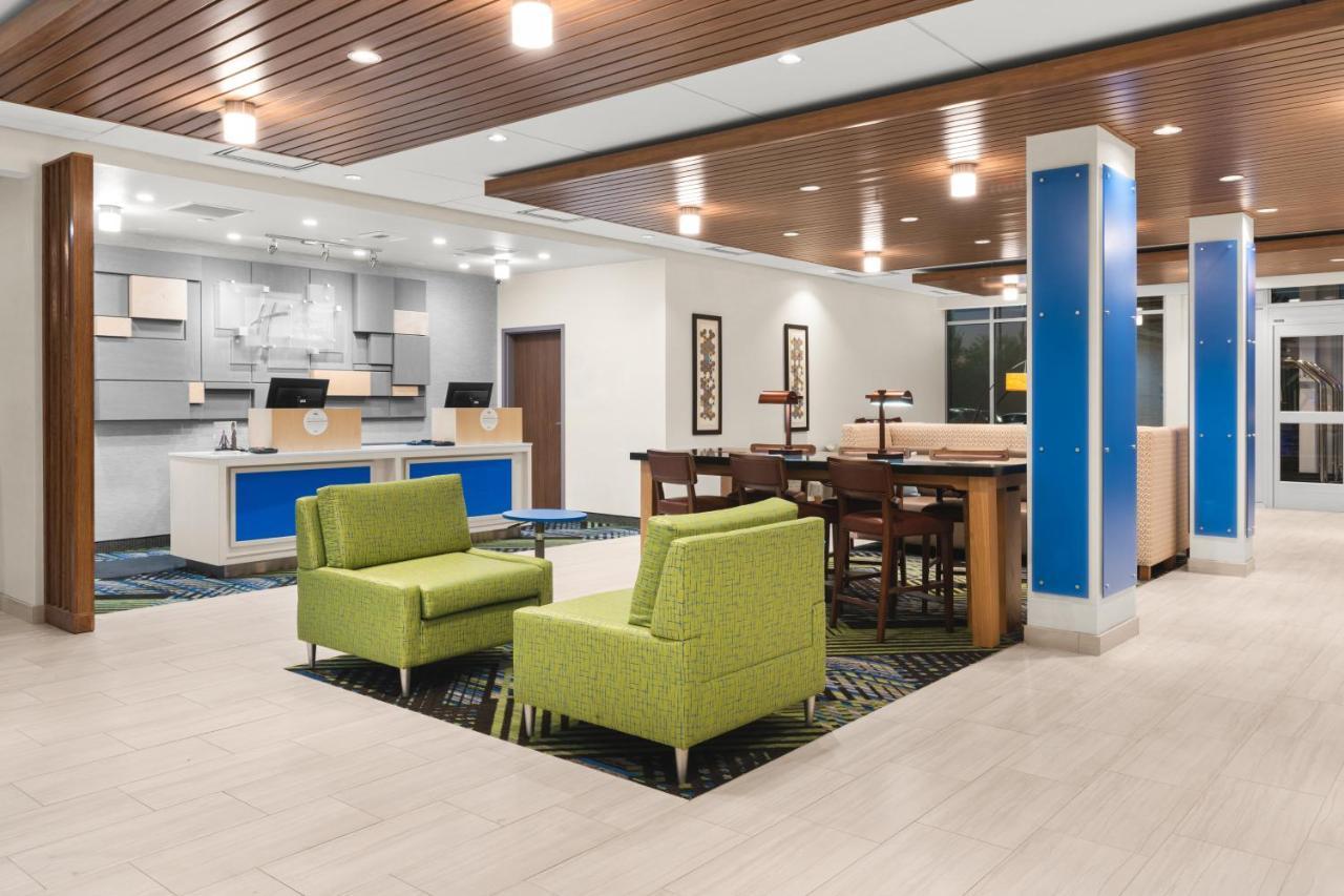 Holiday Inn Express & Suites - Suisun City By Ihg Экстерьер фото